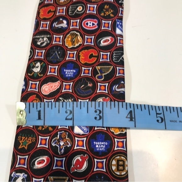 NHL Team Logos Vintage Neck Tie - Picture 6 of 6